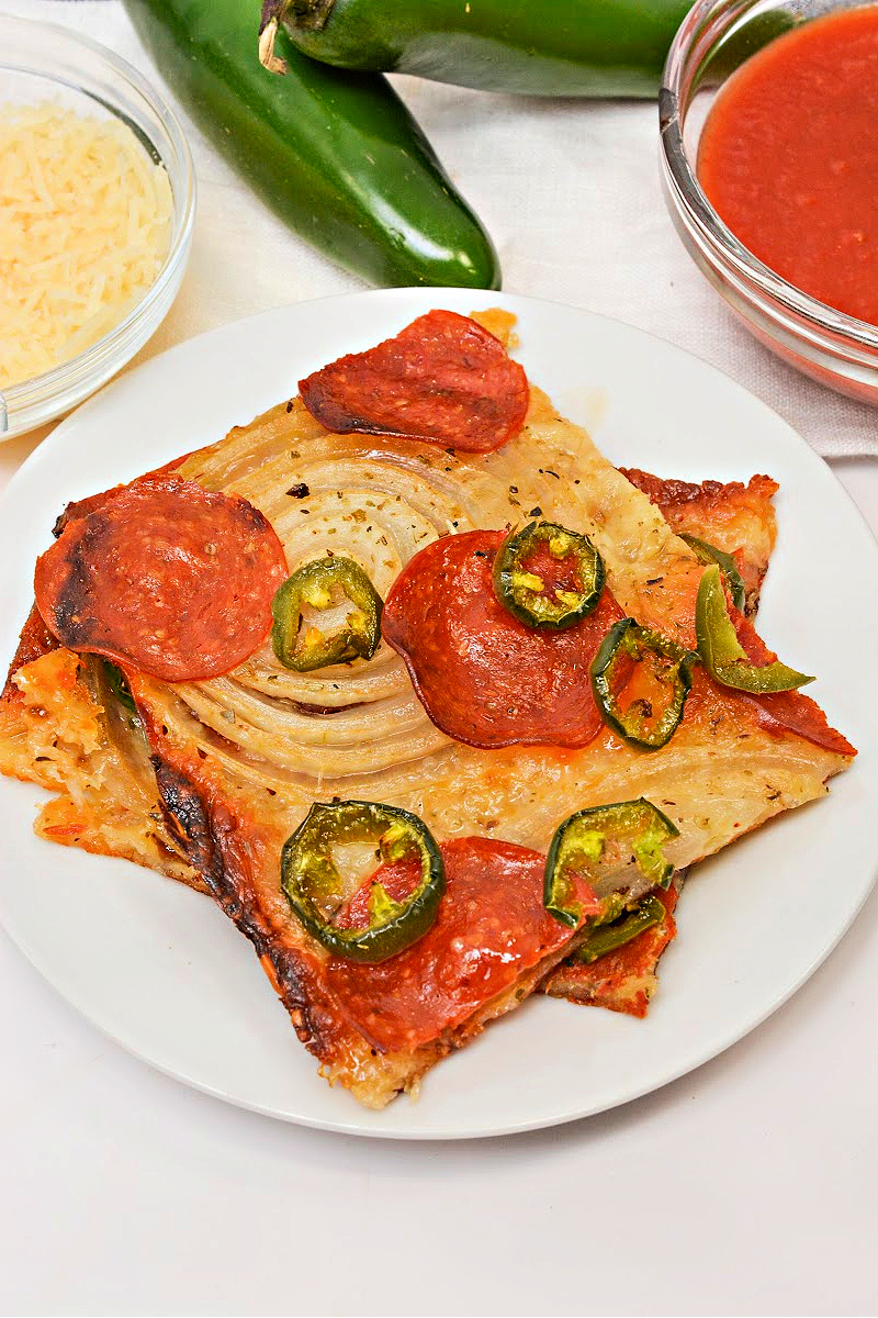 Keto Viral Onion Ring Pizza