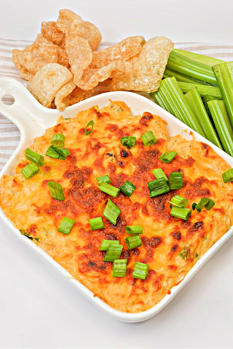 Low-Carb Buffalo Chicken Cottage Cheese Dip