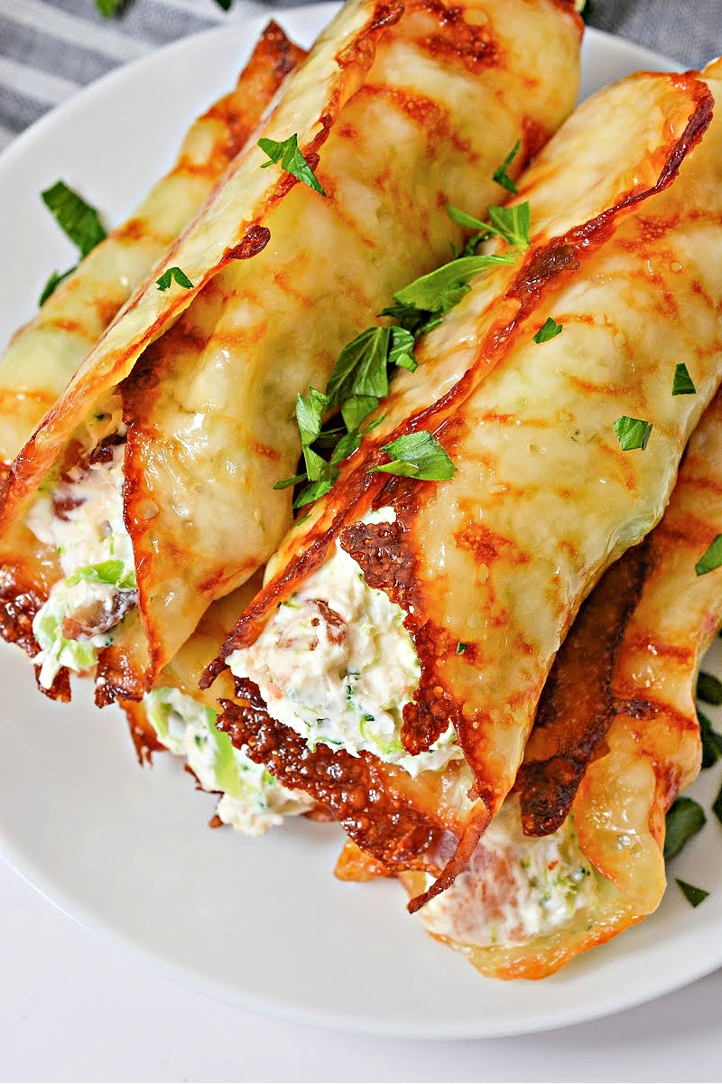 Keto Crispy Cream Cheese Broccoli and Bacon Roll Ups