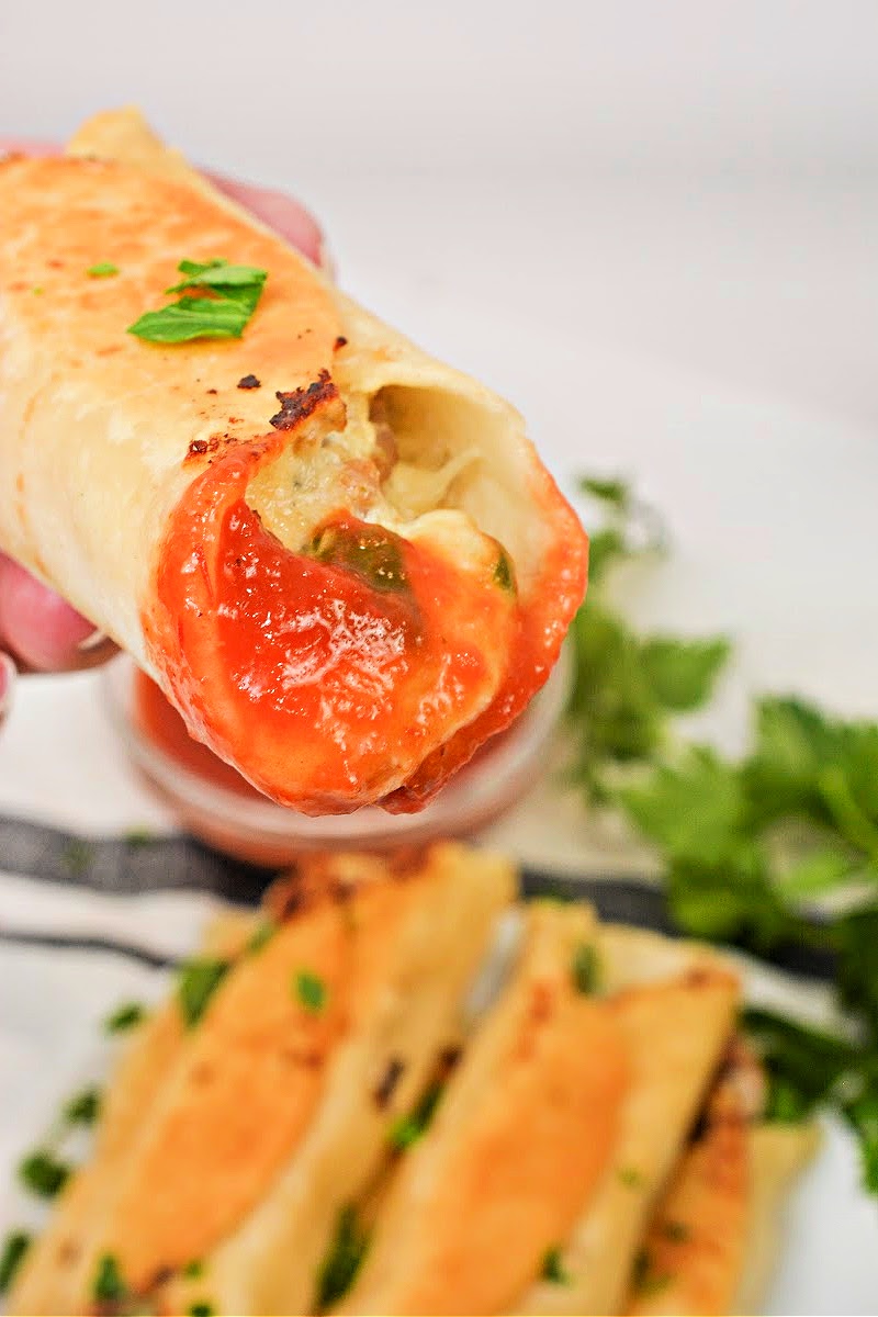 Keto Italian Sausage Pizza Roll Ups