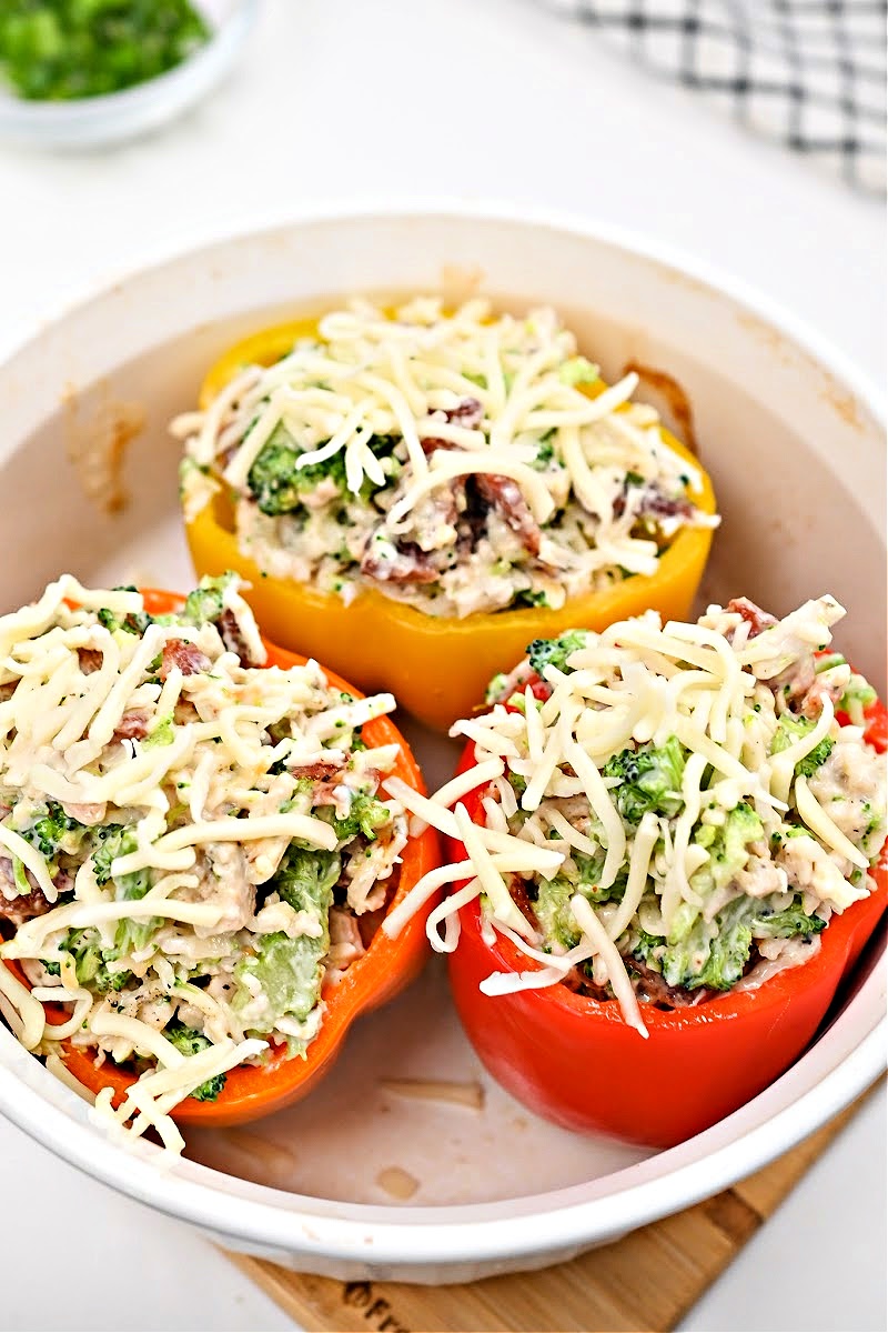 Keto Ranch Chicken and Broccoli Stuffed Peppers