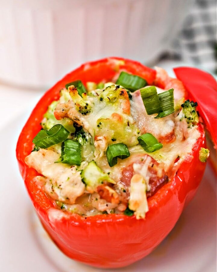 Keto Ranch Chicken and Broccoli Stuffed Peppers