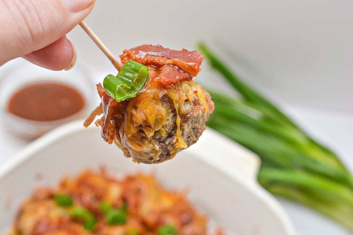 Keto BBQ Cheeseburger Meatballs