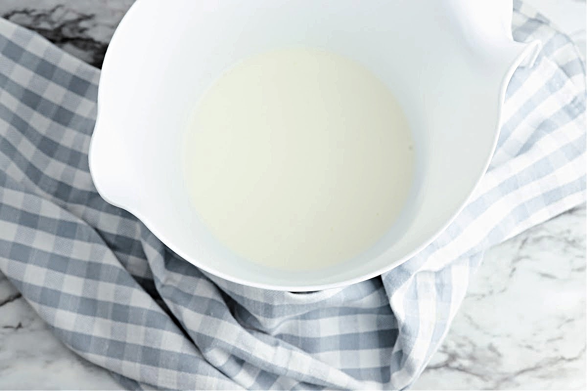 Low Carb Cherry Cheesecake Cups