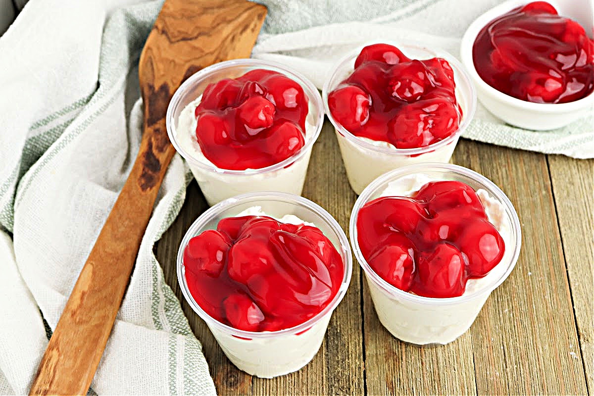 Low Carb Cherry Cheesecake Cups