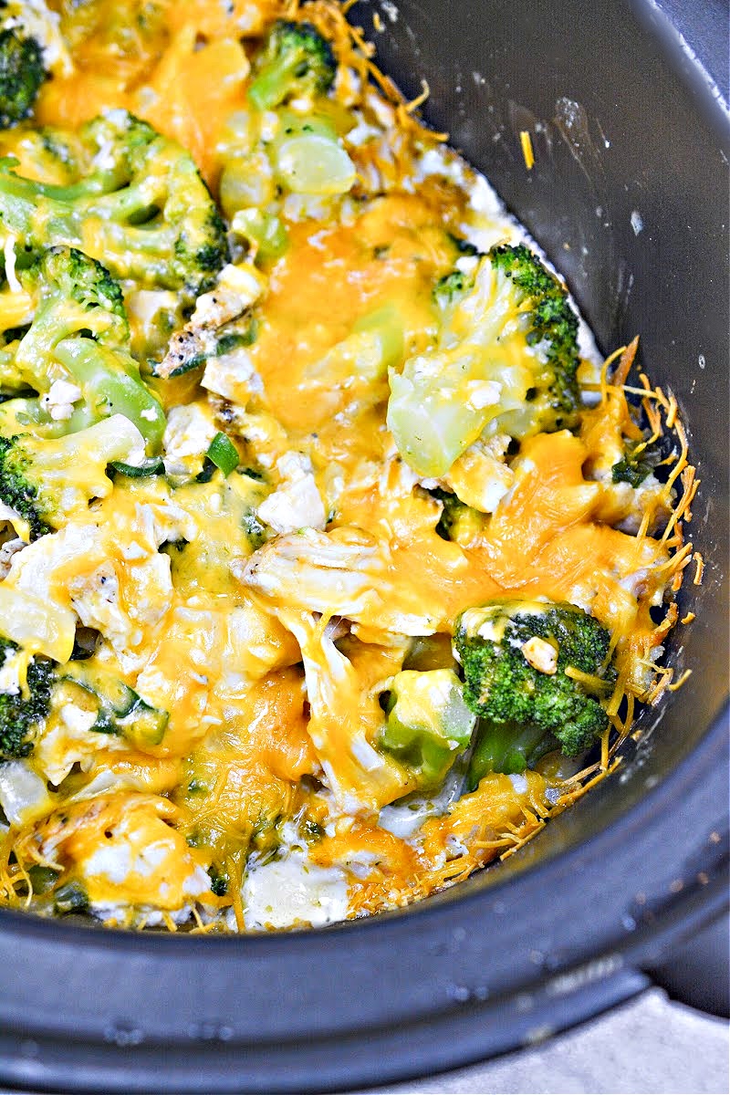 Keto Cheesy Crockpot Chicken and Broccoli Casserole