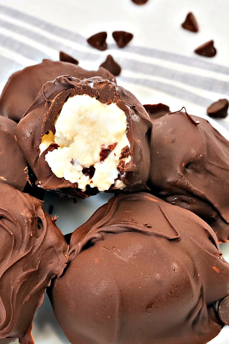 Low Carb Cottage Cheese Chocolate Clusters