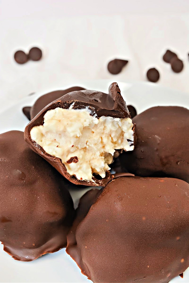 Low Carb Cottage Cheese Chocolate Clusters