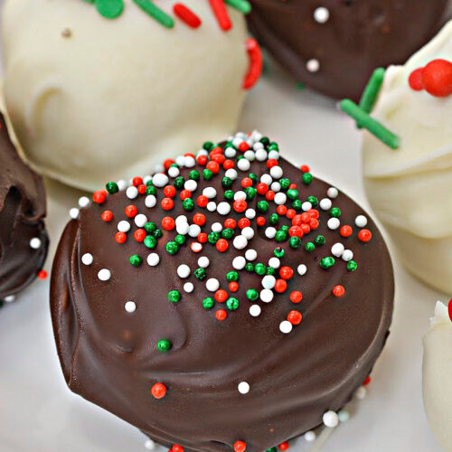 Low Carb Christmas Cake Balls