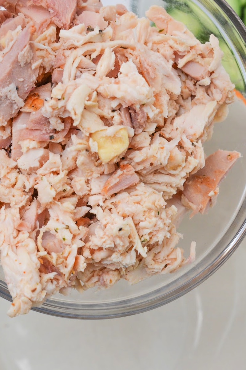 Greek Chicken Cucumber Salad